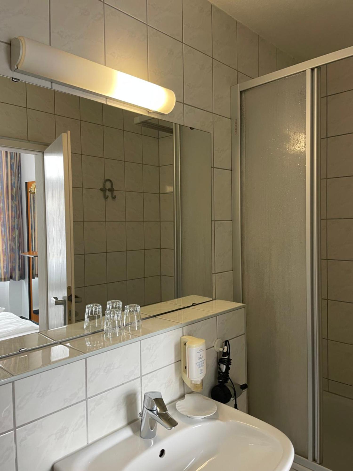 Hotel Krone 아른슈타트 외부 사진