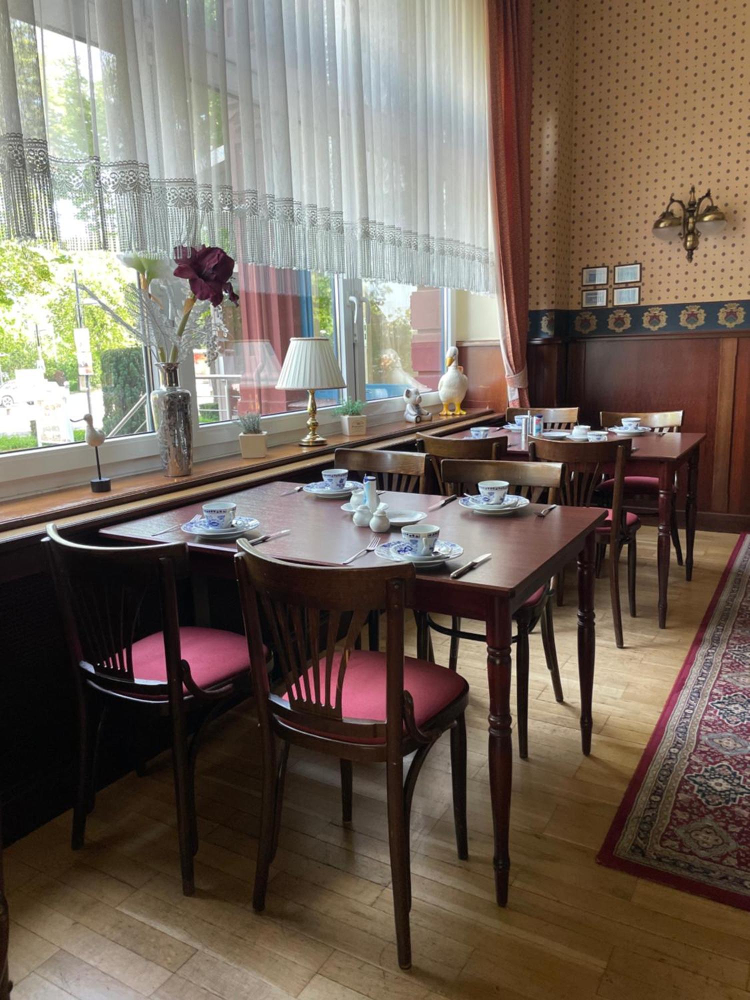 Hotel Krone 아른슈타트 외부 사진